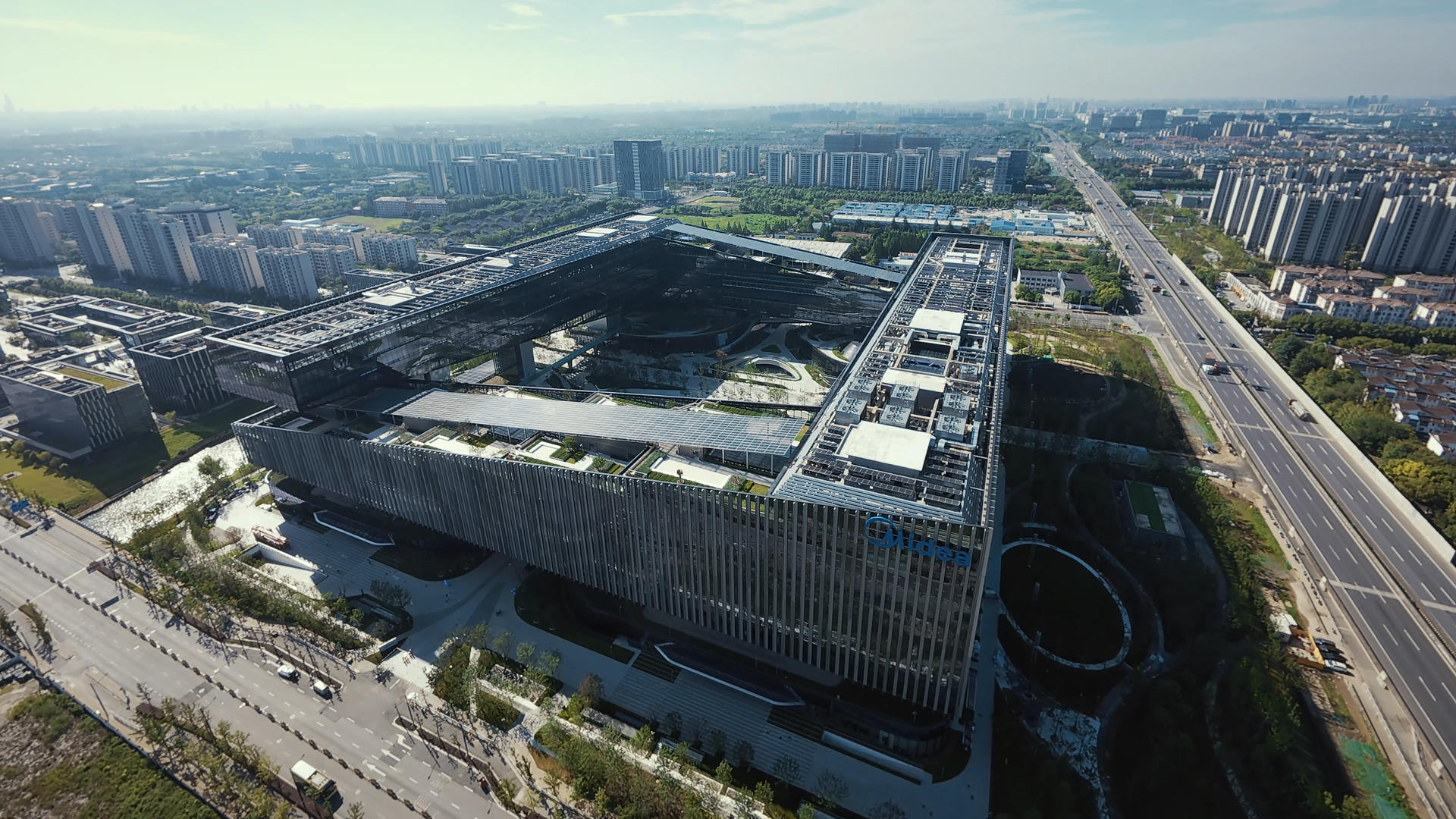 近零碳園區 上海美的全球創新園區